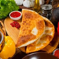 Чебуреки с сыром в Алаверды