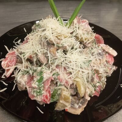 Княжеский салат в Мангал House по цене 780 ₽