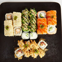 1 кг роллов №4 в Place М10