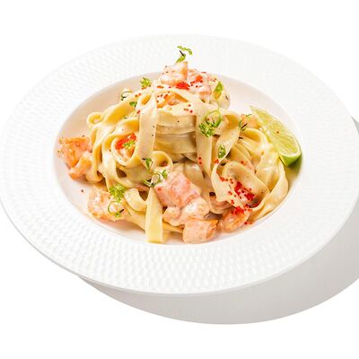 Паста сливочная с лососем в Песто Тесто по цене 850 ₽