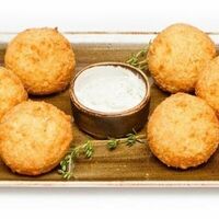 Сырные медальоны в The FOREST restaurant