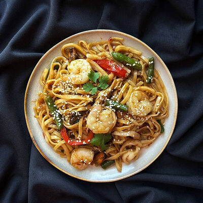 Вок с морепродуктами в Урбан Гриль по цене 560 ₽