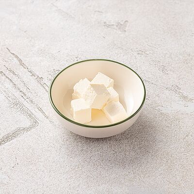 Сыр фета в Шоколадница по цене 60 ₽