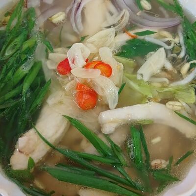 Фо-га в Nem & Pho Вьетнамская Кухня по цене 600 ₽