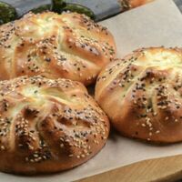 Лепешка с сыром в Очаг