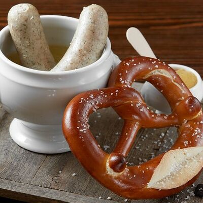 Вайсвурст телячьи мюнхенские колбаски в Линдерхоф по цене 1395 ₽