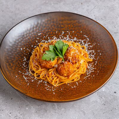 Паста с митболами из индейкив Бар 108 по цене 740 ₽