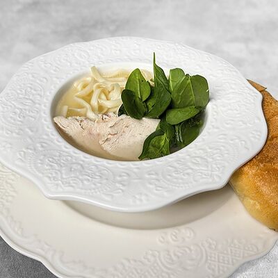 Домашняя куриная лапша в MaMa Mia по цене 435 ₽