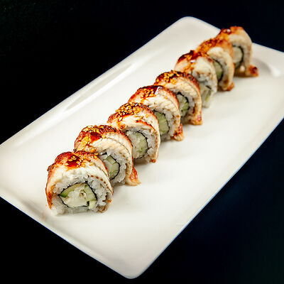 Ролл Канада в Mr. Lee по цене 2900 ₽