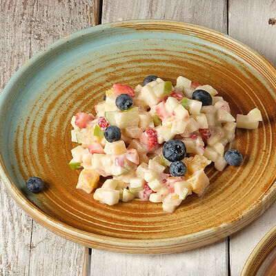 Салат Фруктовая нямка Дм в Гамарджоба по цене 325 ₽