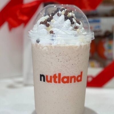 Молочный коктейль Нутелла в Nutland по цене 379 ₽