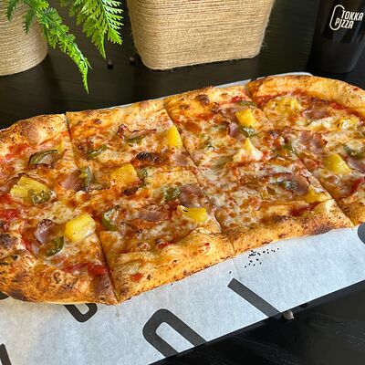 Пицца Токка с медом в TokkaPizza по цене 700 ₽