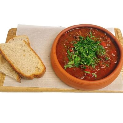 Телятина в томатном соусе с восточными специями в АндерСон по цене 660 ₽