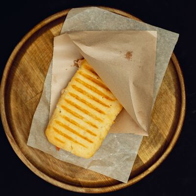 Панини с курицей в Goodson bar по цене 535 ₽