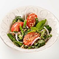 Салат со стручковой фасолью и томатами в Патари
