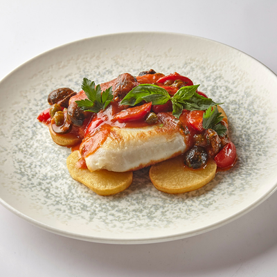 Кальмары фаршированные с томатным соусом в Слоёнка по цене 720 ₽