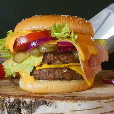 Забил свинью в ПАПА БУРГЕР по цене 565 ₽