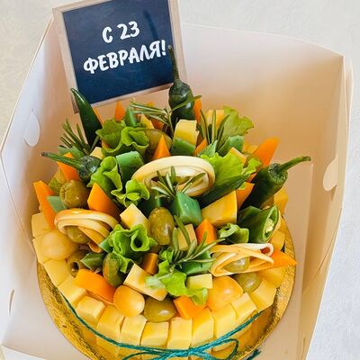 Бенто торт из сыра Халяль 23 февраляв Дарите красиво по цене 4199 ₽