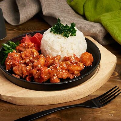 Курица По Гунбао в Суши ням по цене 508 ₽