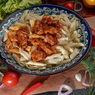 Макароны с Гуляшом в ЕМясо по цене 189