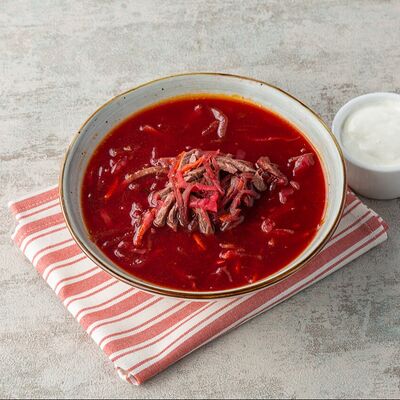 Борщ со сметаной в Или по цене 290 ₽