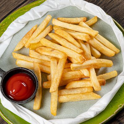 Картофель фри с кетчупом в Christian по цене 450 ₽
