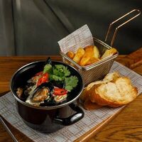 Мидии в сливочном соусе в Krombacher Beer Kitchen