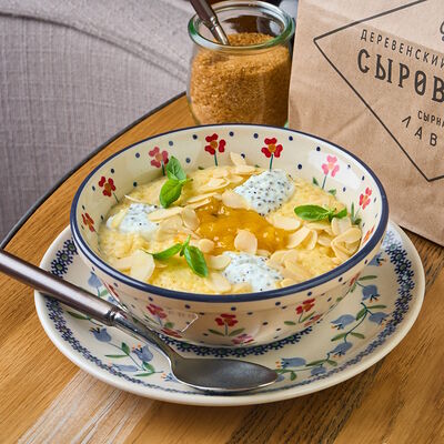 Каша пшенная с манго и семенами чиа в Сыроварня по цене 560 ₽