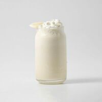 Банановый коктейльв Rabbit