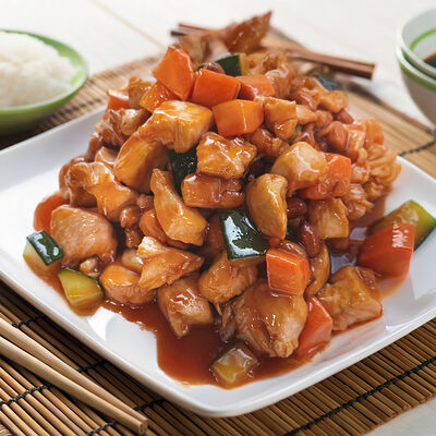 Гун Бао куриное филе в Wai Mai по цене 590 ₽