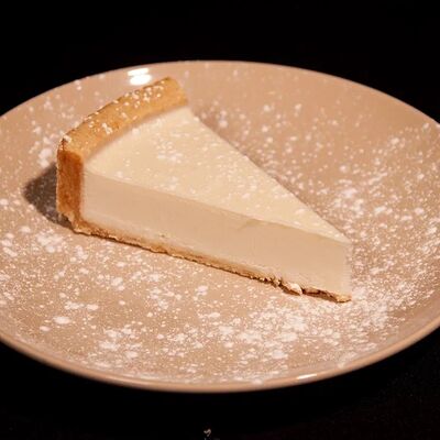 Чизкейк сливочный в Avenue Food 87 по цене 320 ₽