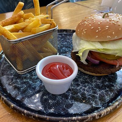 Вега Бургер в Цурцум по цене 490 ₽