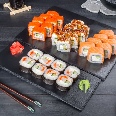 Сет Любимый в Суши Ням по цене 2102 ₽