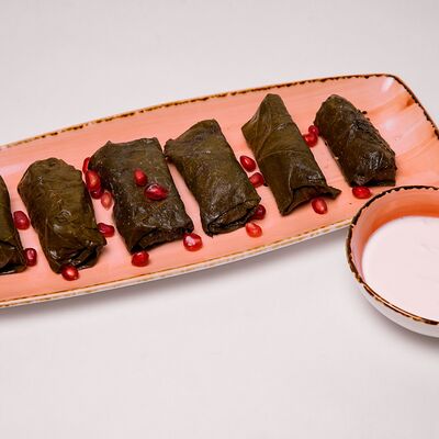 Долма на винoградных листьях в Бухара по цене 420 ₽