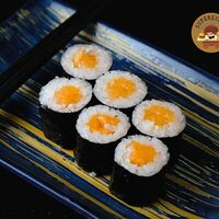 Мини-ролл с лососем в Supersushi