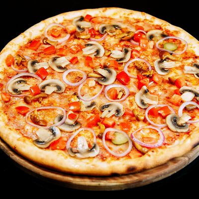 Пицца Грибная поляна 32 см в Yesh Pizza по цене 595 ₽