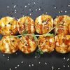 Запеченный ролл с мясом тунца в Renai sushi kitchen по цене 580