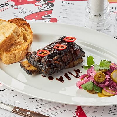 Говяжьи ребра в MOO MOO Burgers & GRILL по цене 2000 ₽