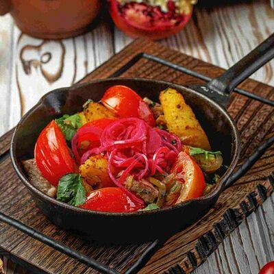 Оджахури со свининой в Тут харчо по цене 798 ₽