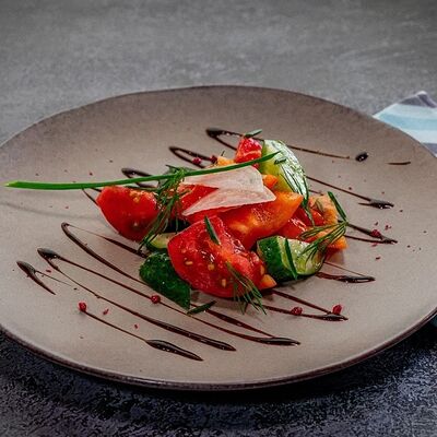 Салат Овощной280г в Грузинская история №1 по цене 560 ₽