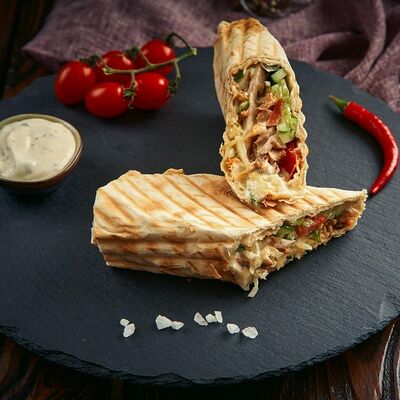 Шаурма свиная в Шашлычный двор по цене 490