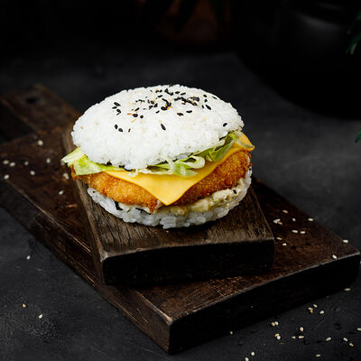 Фишбургер в СушиСтор по цене 352