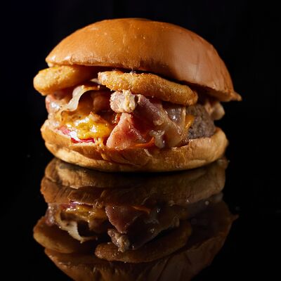 Кантри-бургер в Heimbrauer по цене 960 ₽