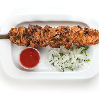 Шашлык из куриного филе в Три жены по цене 310