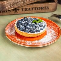 Тарталетка с рикоттой и голубикой в Iris