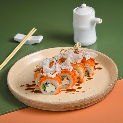 Ролл Карамельный лосось в Зебры по цене 830 ₽