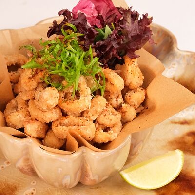 Кальмар в кляре в Osteria Amici по цене 920 ₽