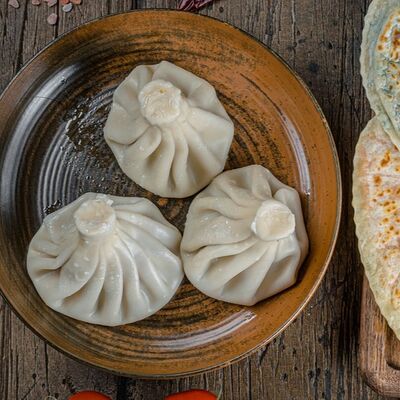 Хинкали с бараниной в Шашлыки & Хинкали по цене 110 ₽