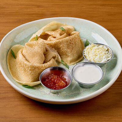 Блины с красной икрой в Клёво по цене 850 ₽