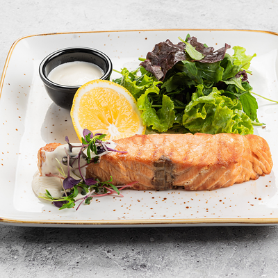 Стейк из семги в сливочном соусе в La Maro по цене 7100 ₸